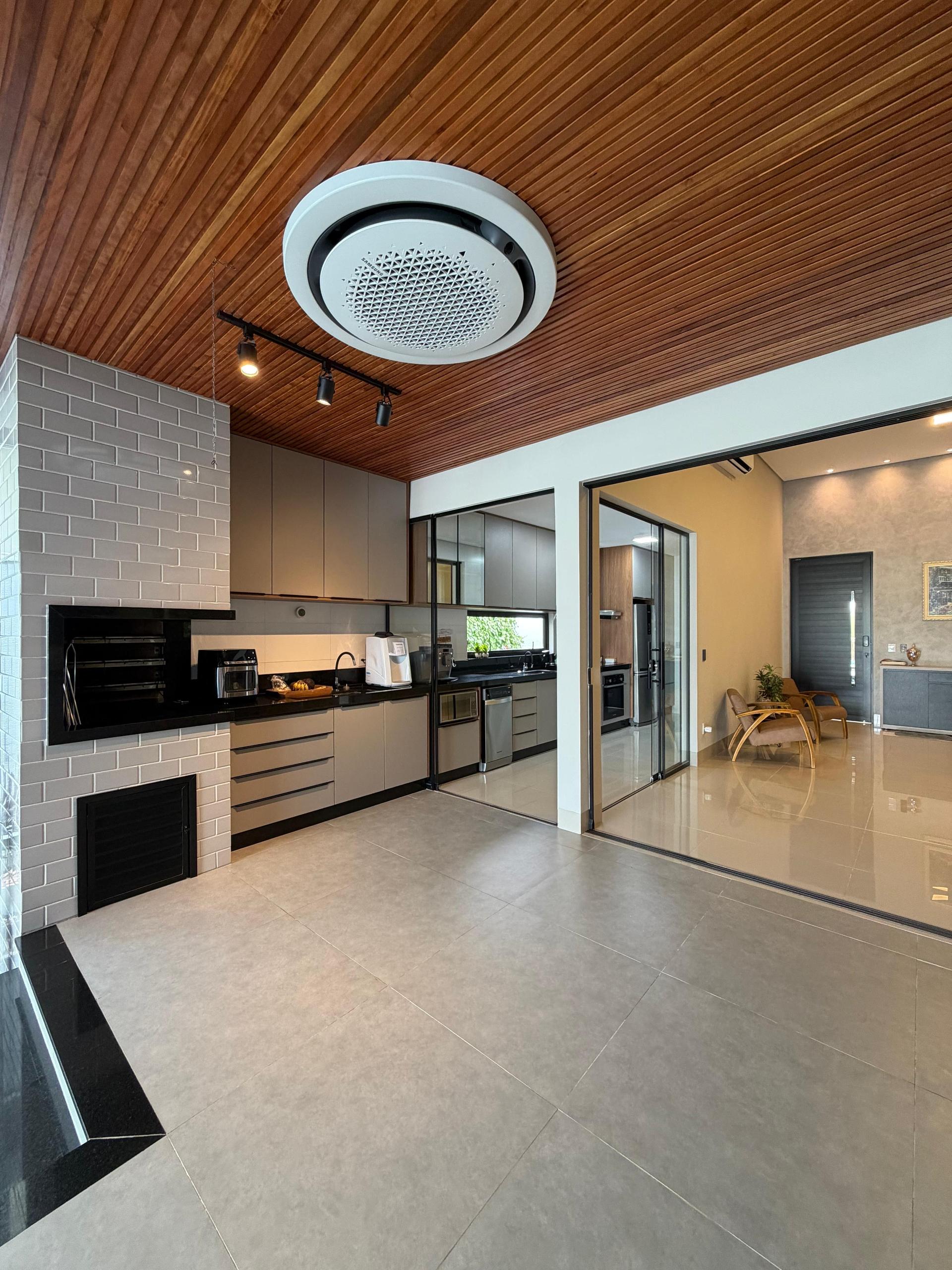 Casa T?rrea no Condom?nio Belvedere 1 com 3 Su?tes e Energia S...