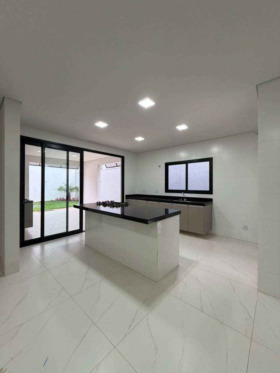 Sobrado no Condom?nio Belvedere ? venda por R$ 2.400.000,00