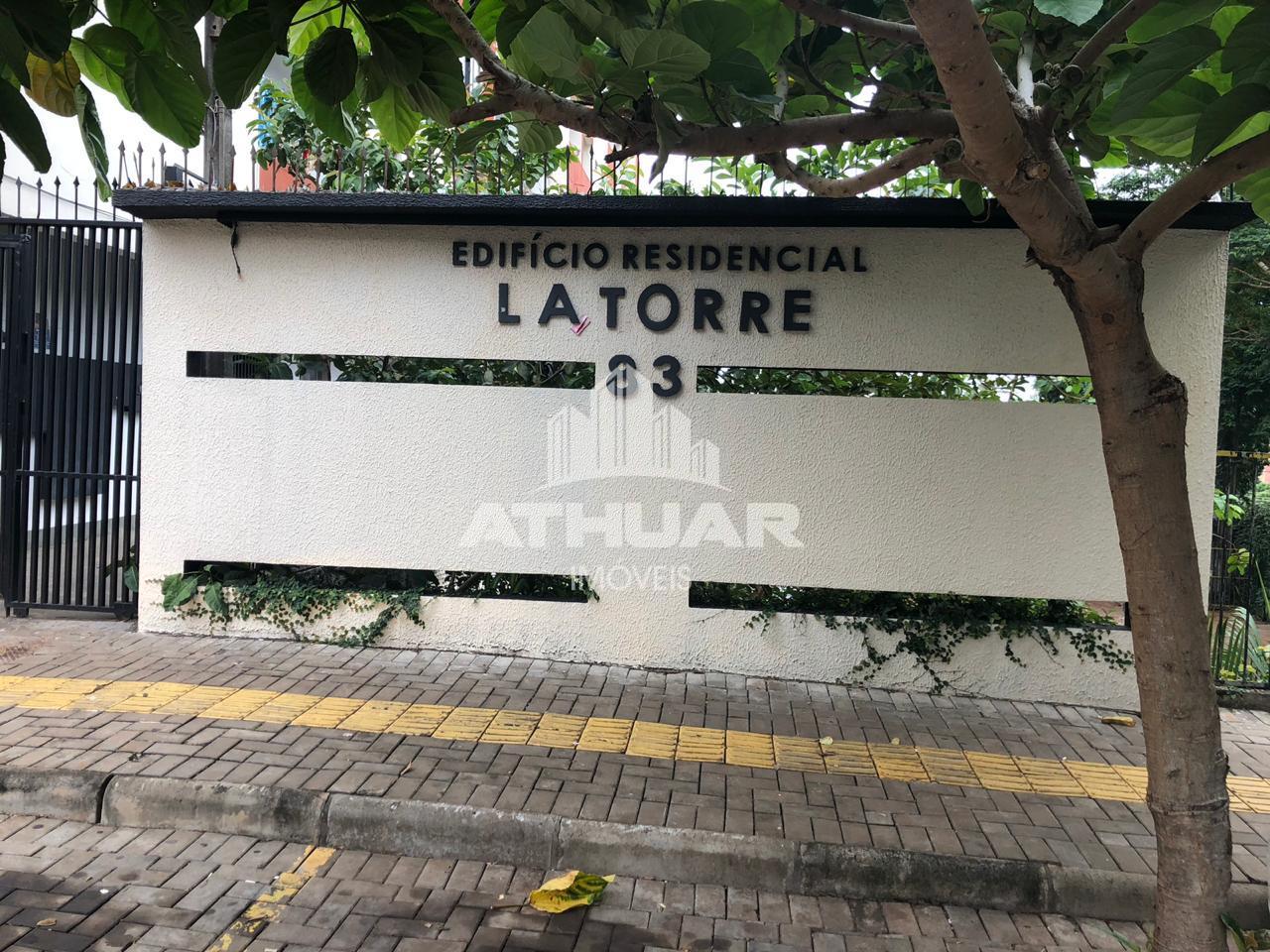 APARTAMENTO INTEGRADO NO EDIFÍCIO RESIDENCIAL LA TORRE