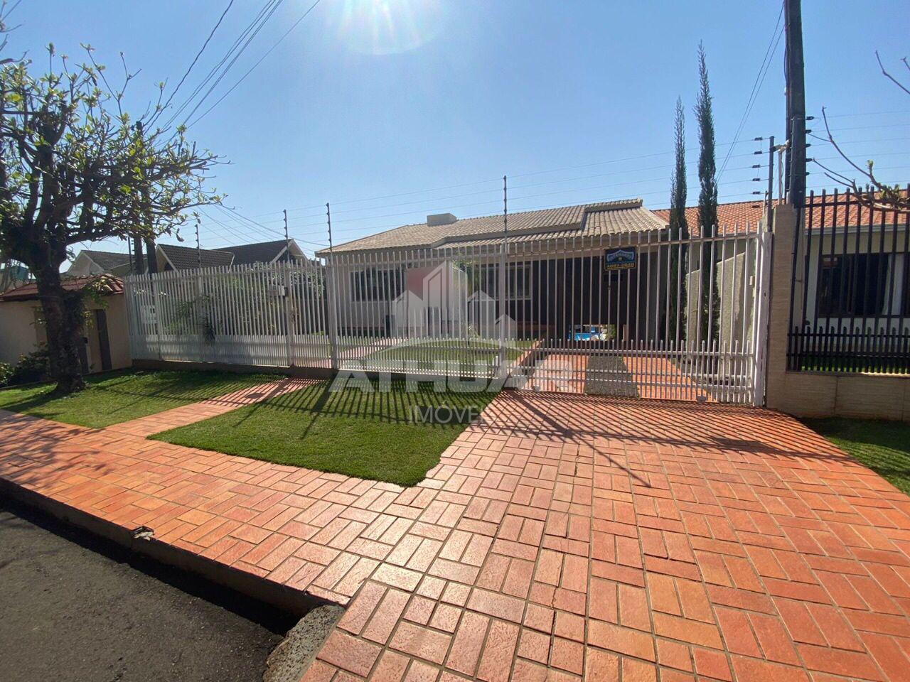 CASA Á VENDA E LOCAÇÃO NO JARDIM PANORAMA