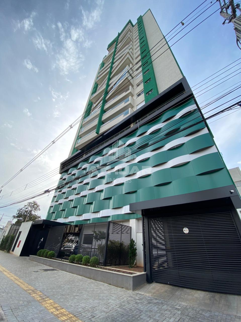 APARTAMENTO NO EDIFÍCIO ESMERALDA