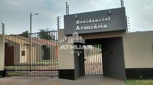 CASA A VENDA NO CONDOMÍNIO ARAUCÁRIA