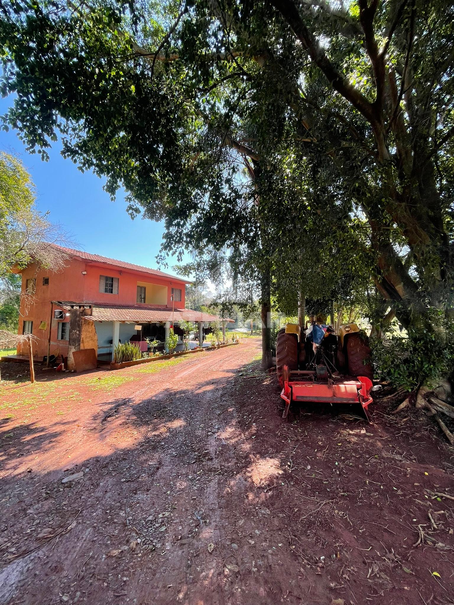 CH?CARA PARA VENDA NO ALTO DA BOA VISTA
