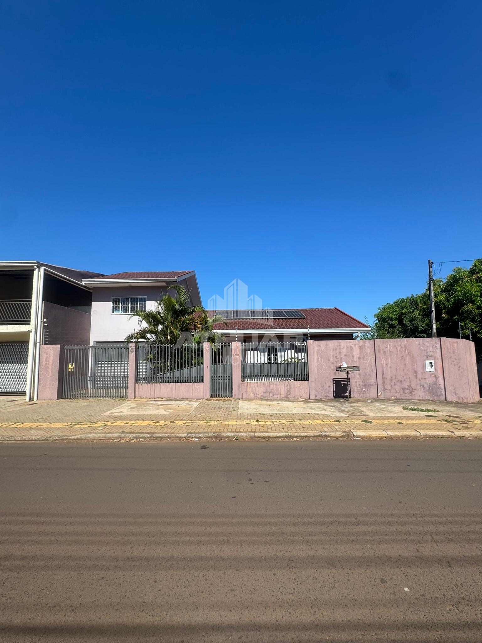 CASA SEMI MOBILIADA NA VILA  A  EM FOZ DO IGUA?U