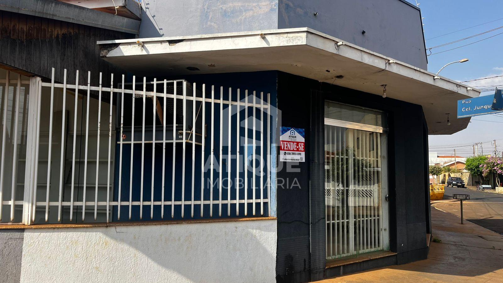 CASA E SALÃO COMERCIAL À VENDA, R. CEL JUNQUEIRA, N°419, CENTR...