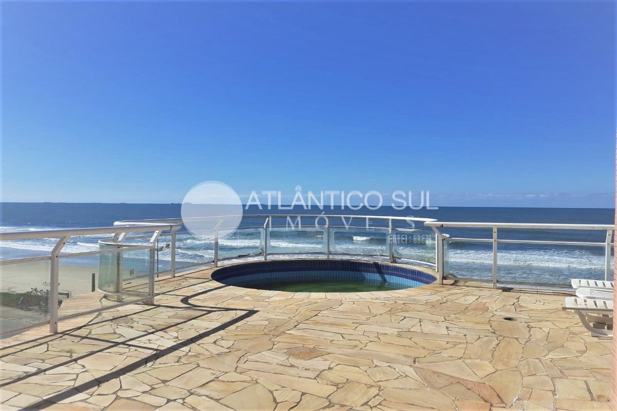 Cobertura à venda, beira mar de alto padrão no balneário FLORI...