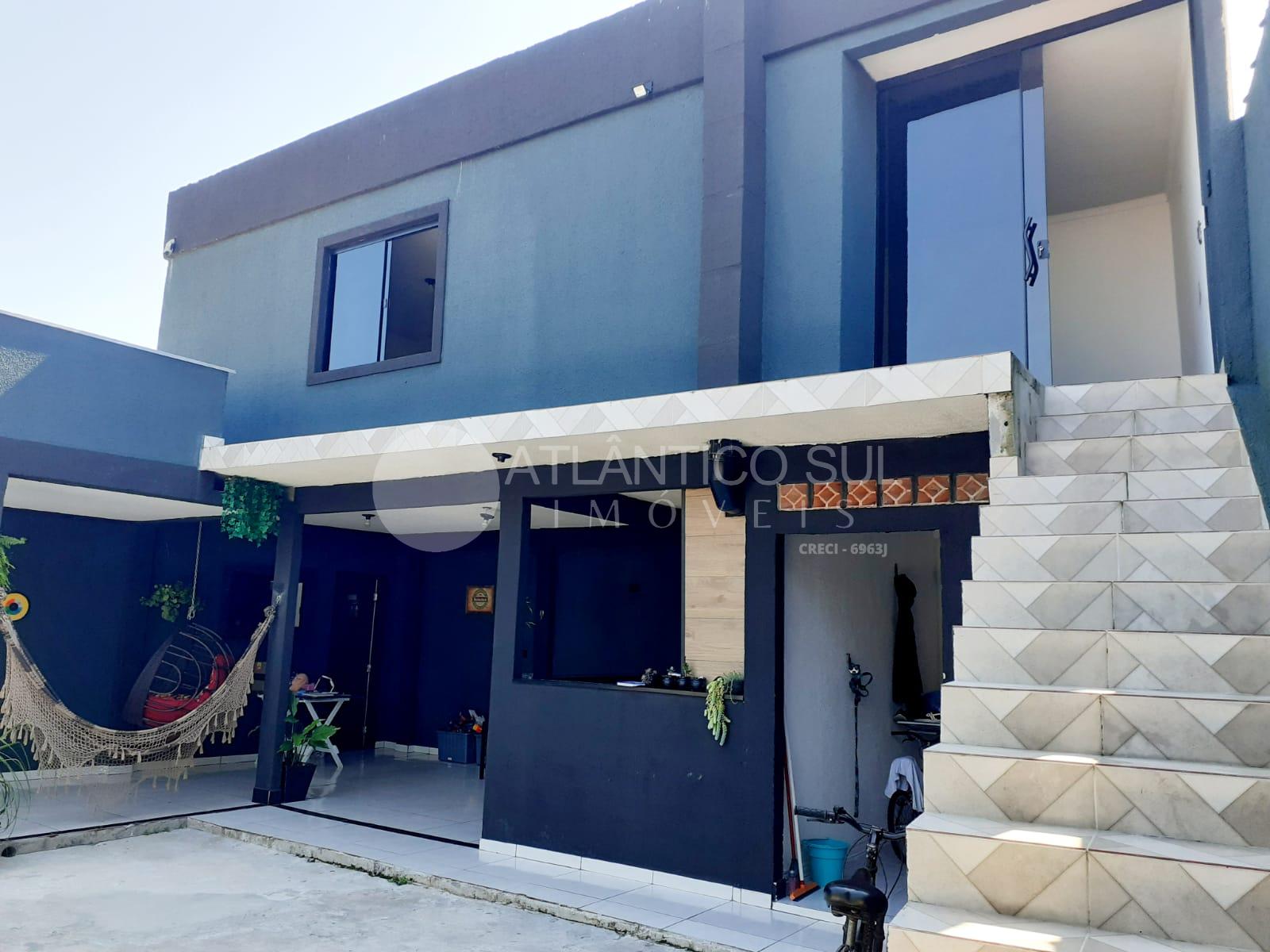Casa à venda, perto do mar com suite Pereque, MATINHOS - PR
