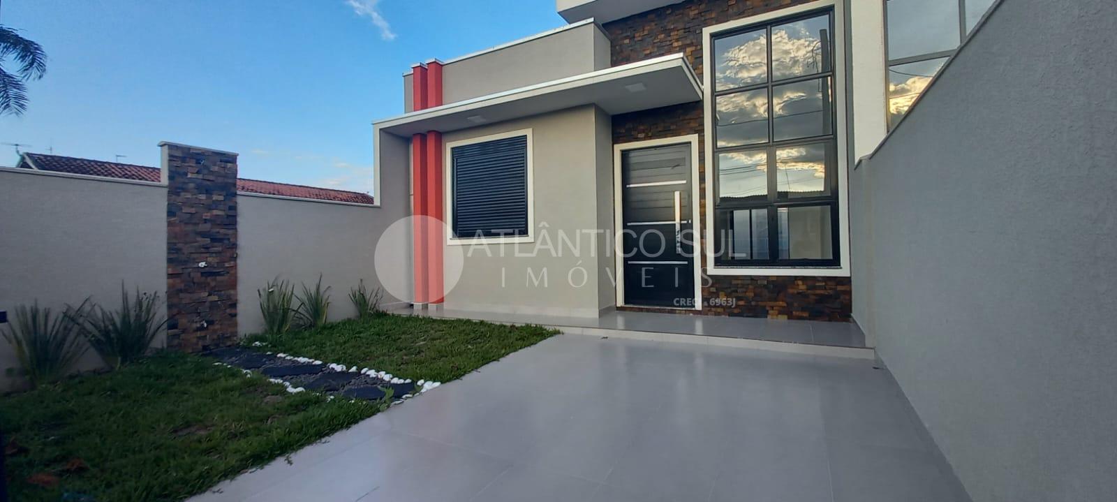 Casa à 400m da praia, no Balneário de  IPANEMA, PONTAL DO PARA...