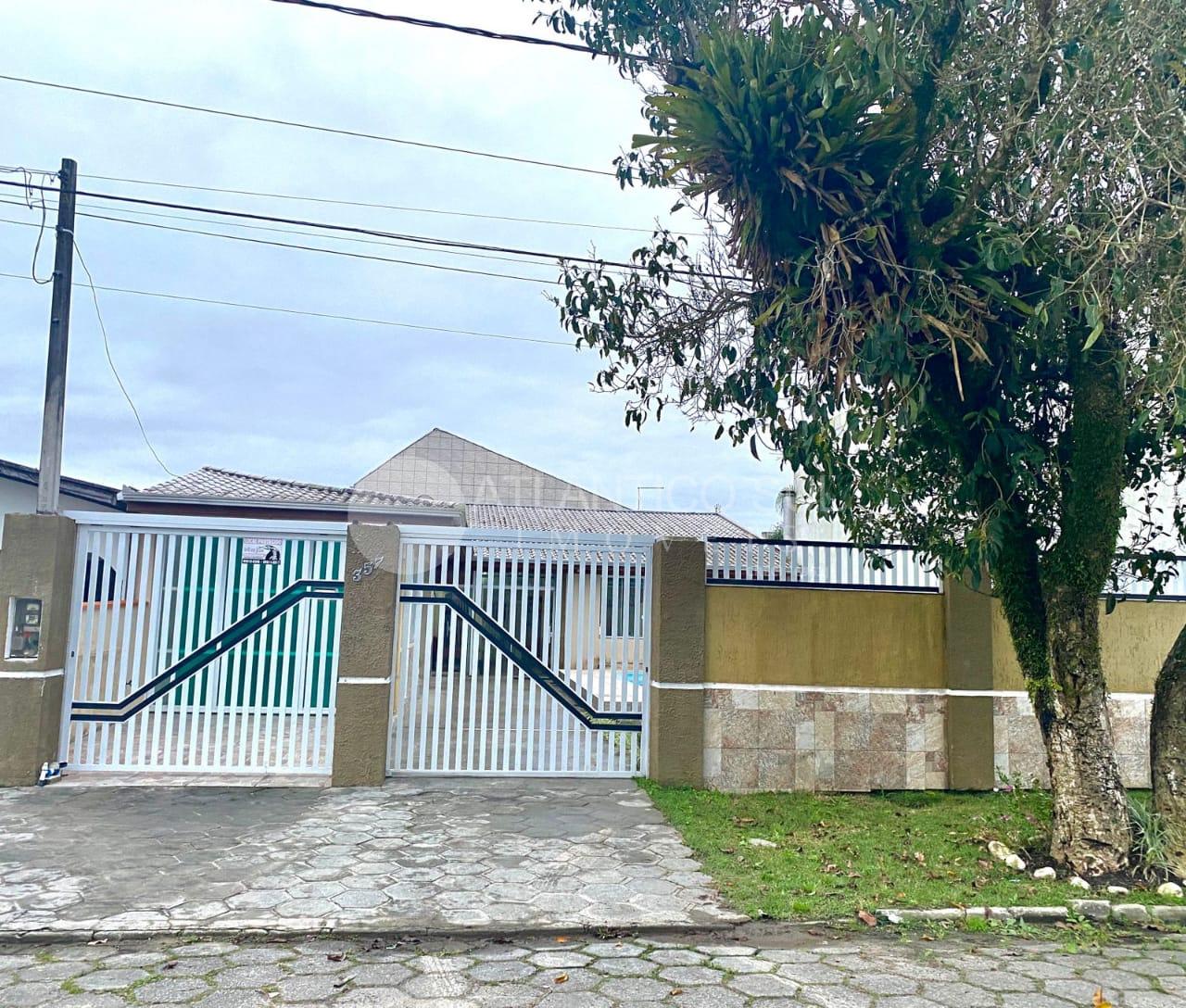 Casa à venda, Praia de Leste, com 03 quartos e piscina, PONTAL...