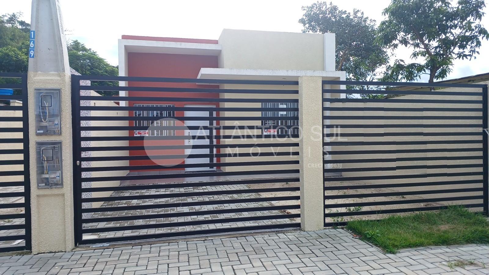 CASA  A VENDA SITUADA NO BALNEÁRIO SHANGRI-LA, PONTAL DO PARAN...