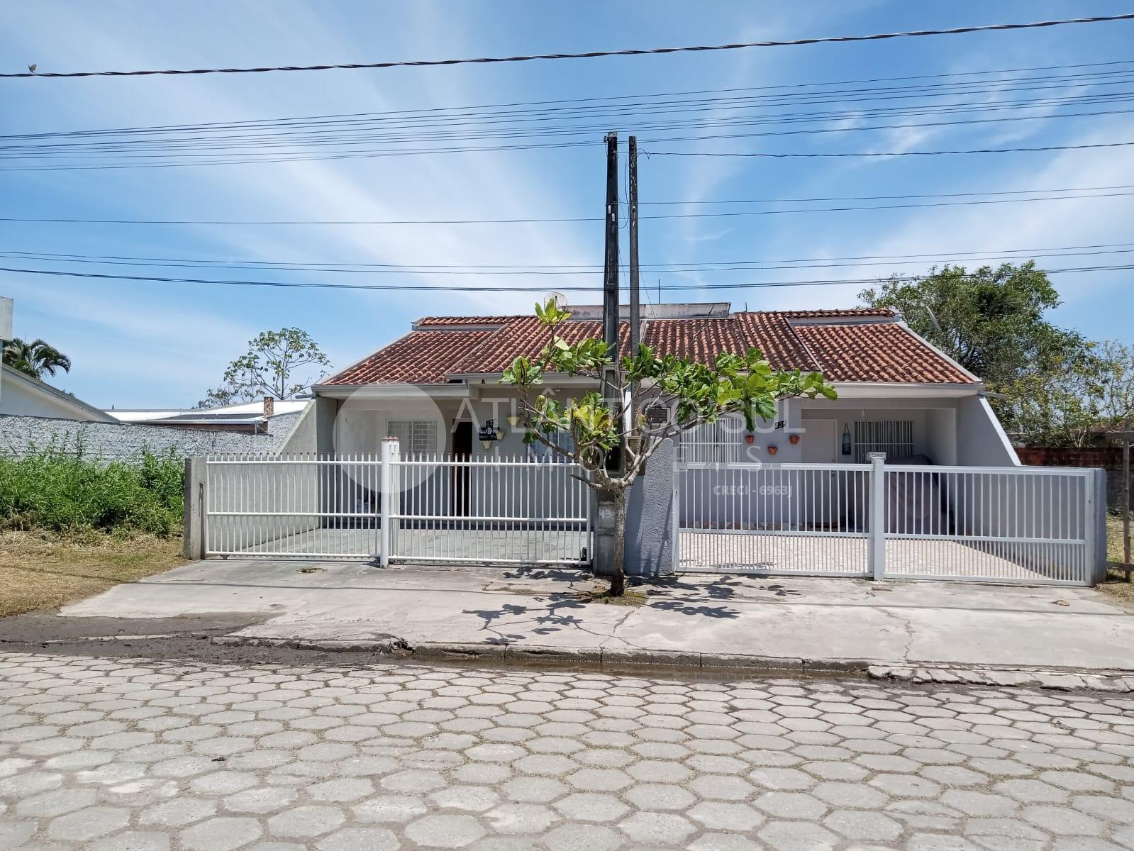 Casa com 02 suítes, piscina, banheira hidromassagem - Monções,...