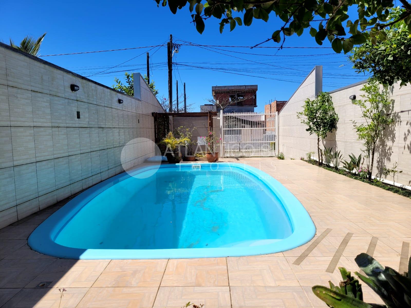 Sobrado à venda com piscina e próximo a praia, SHANGRI-LÁ, PON...
