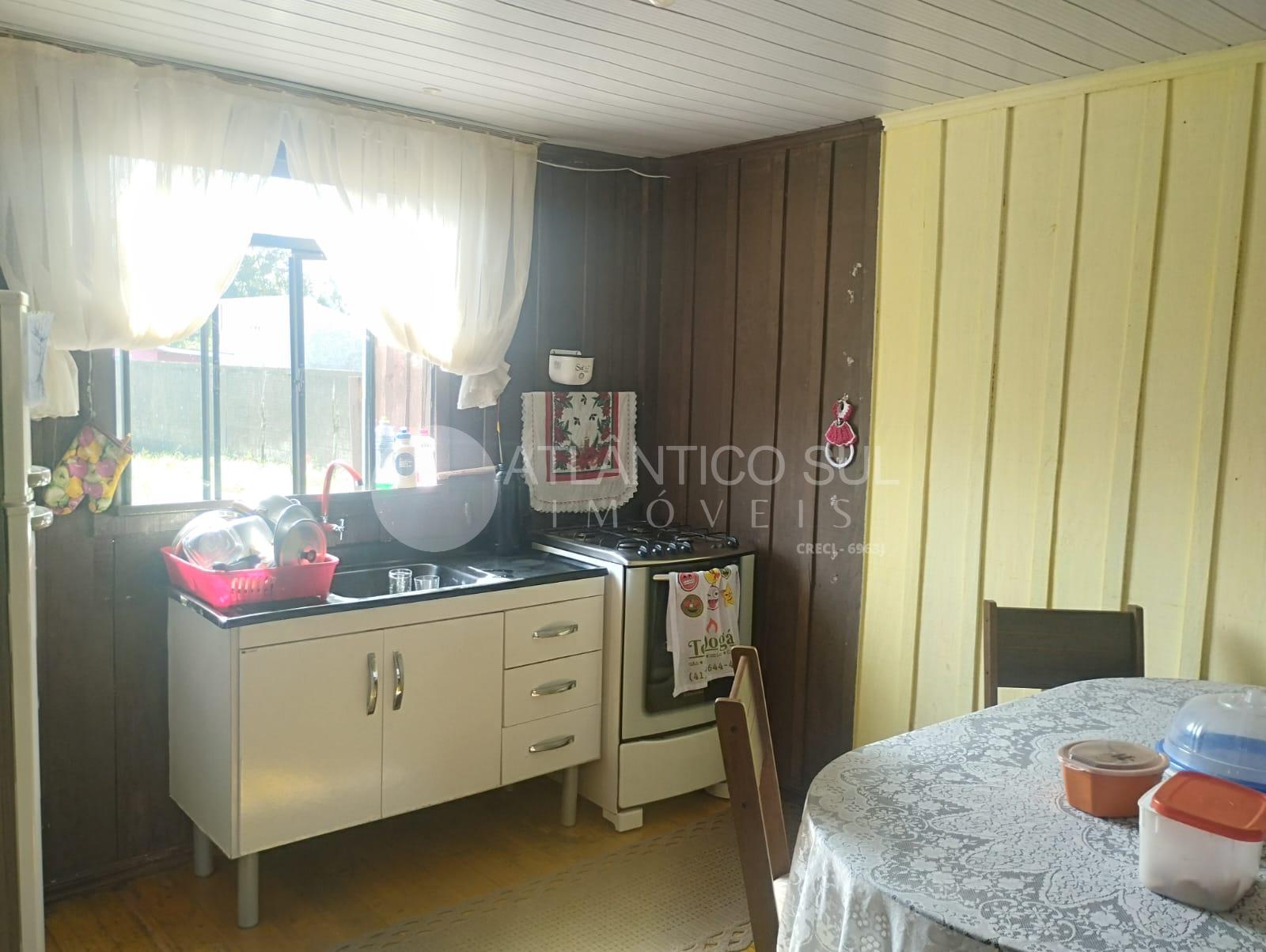 Casa mista com amplo espaço de terreno à venda, CURRAIS , MATI...