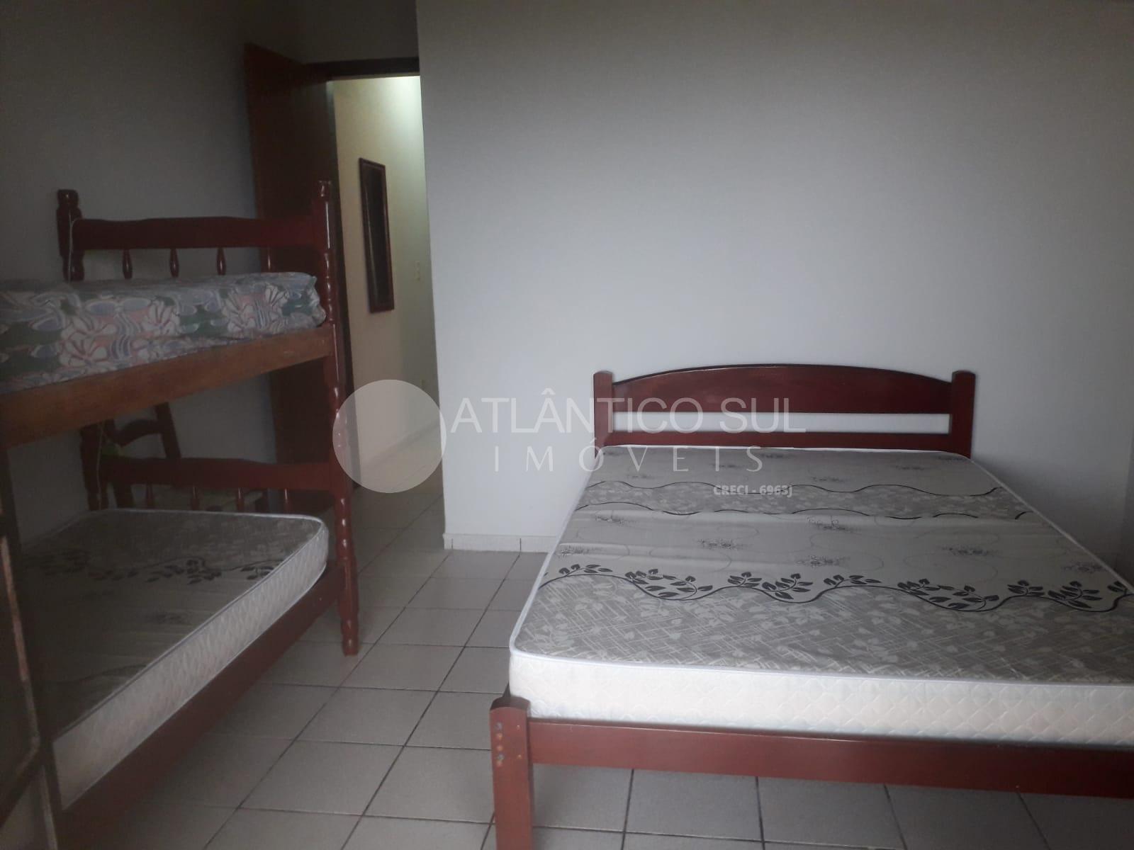 Excelente oportunidade de compra 03 sobrados na  Beira Mar em ...