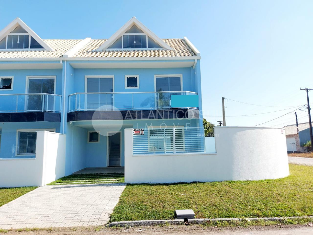 Excelente oportunidade de compra 03 sobrados em Shangri-la