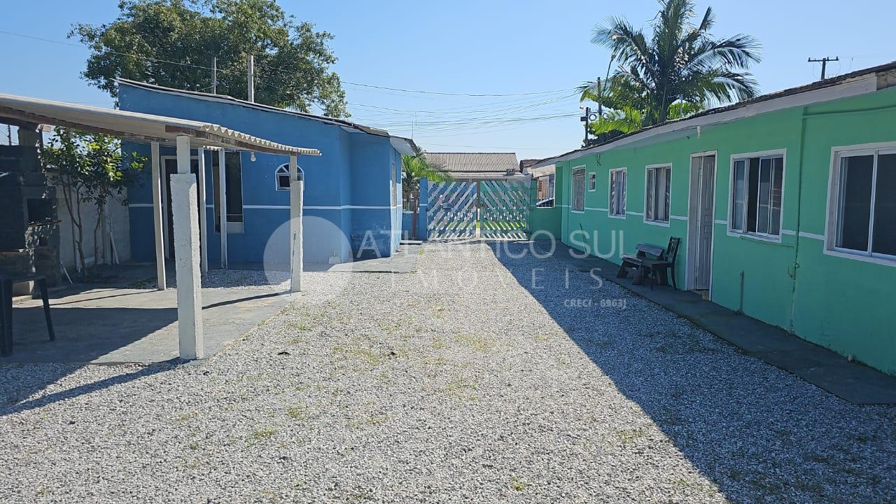 Condomínio à venda com 4 casas e 1 kitnet, GUACIARA, NOVA FATI...