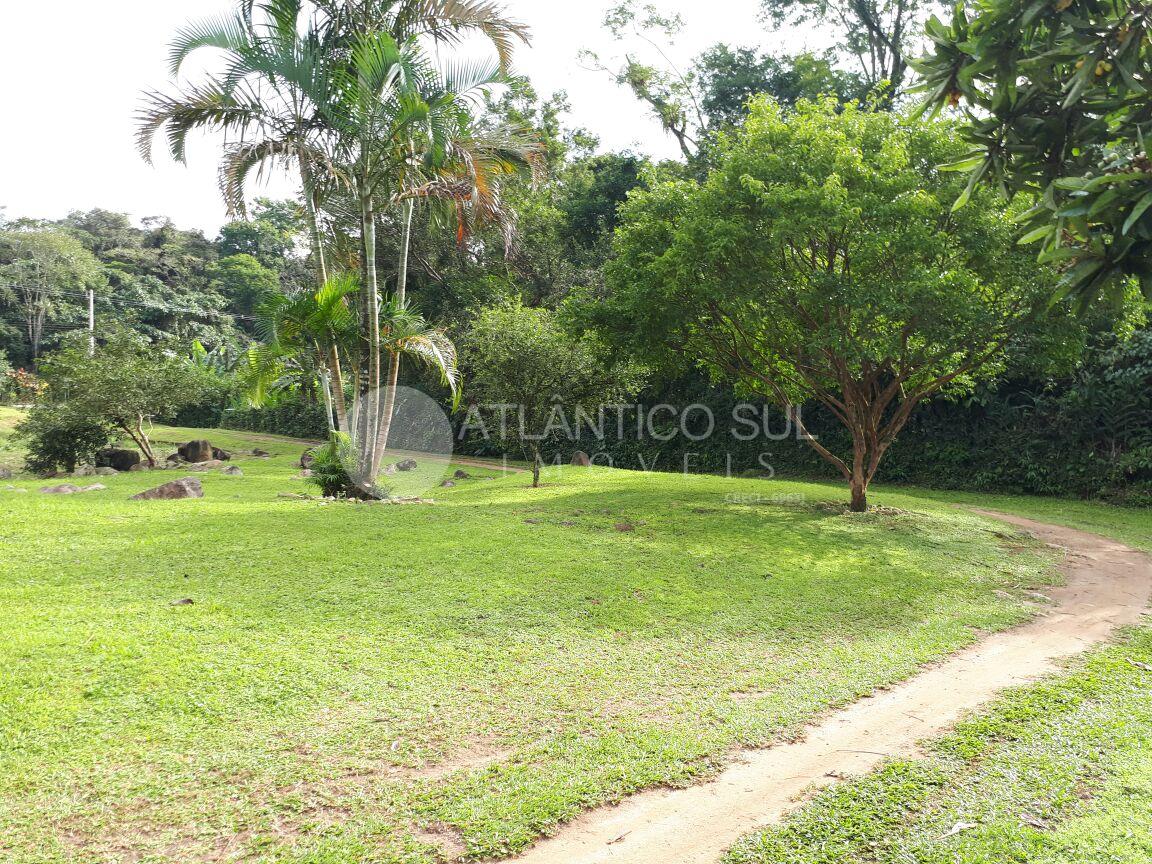 Sitio em Morretes  com 95.000m  no Rio sagrado com a 1 casa, l...