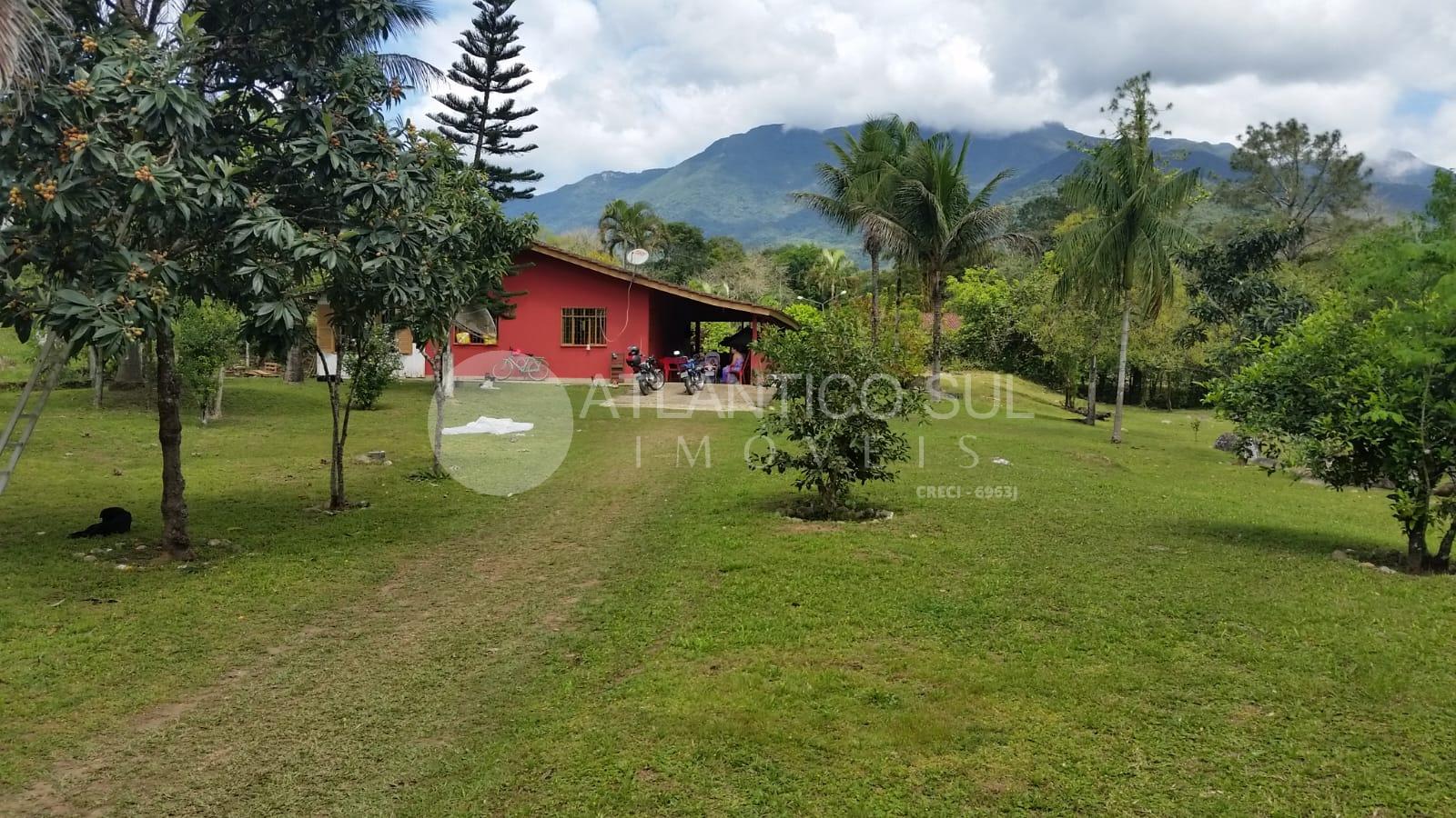 Sitio em Morretes  com 95.000m  no Rio sagrado com a 1 casa, l...