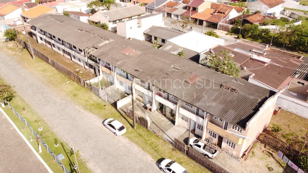 Terreno de 1.600 metros quadrados  para construtoras ,  PONTAL...