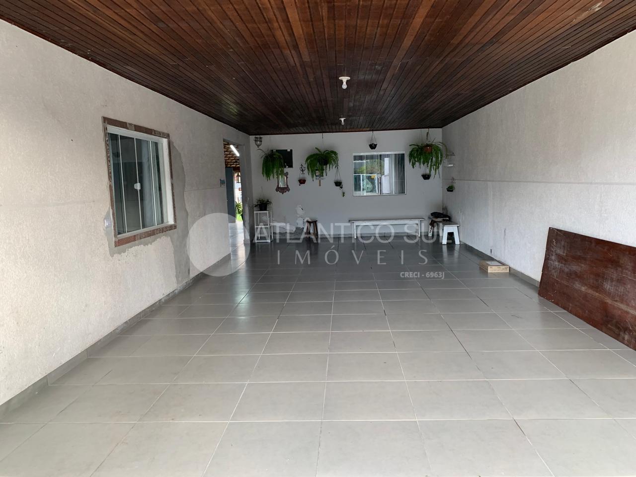 Casa com piscina à venda, Leblon, PONTAL DO PARANA - PR