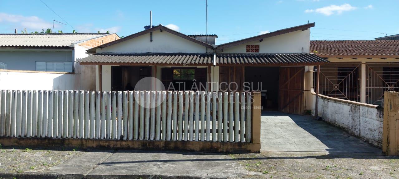 Casa em Santa Terezinha a 400 metros do Mar, PONTAL DO PARANA ...