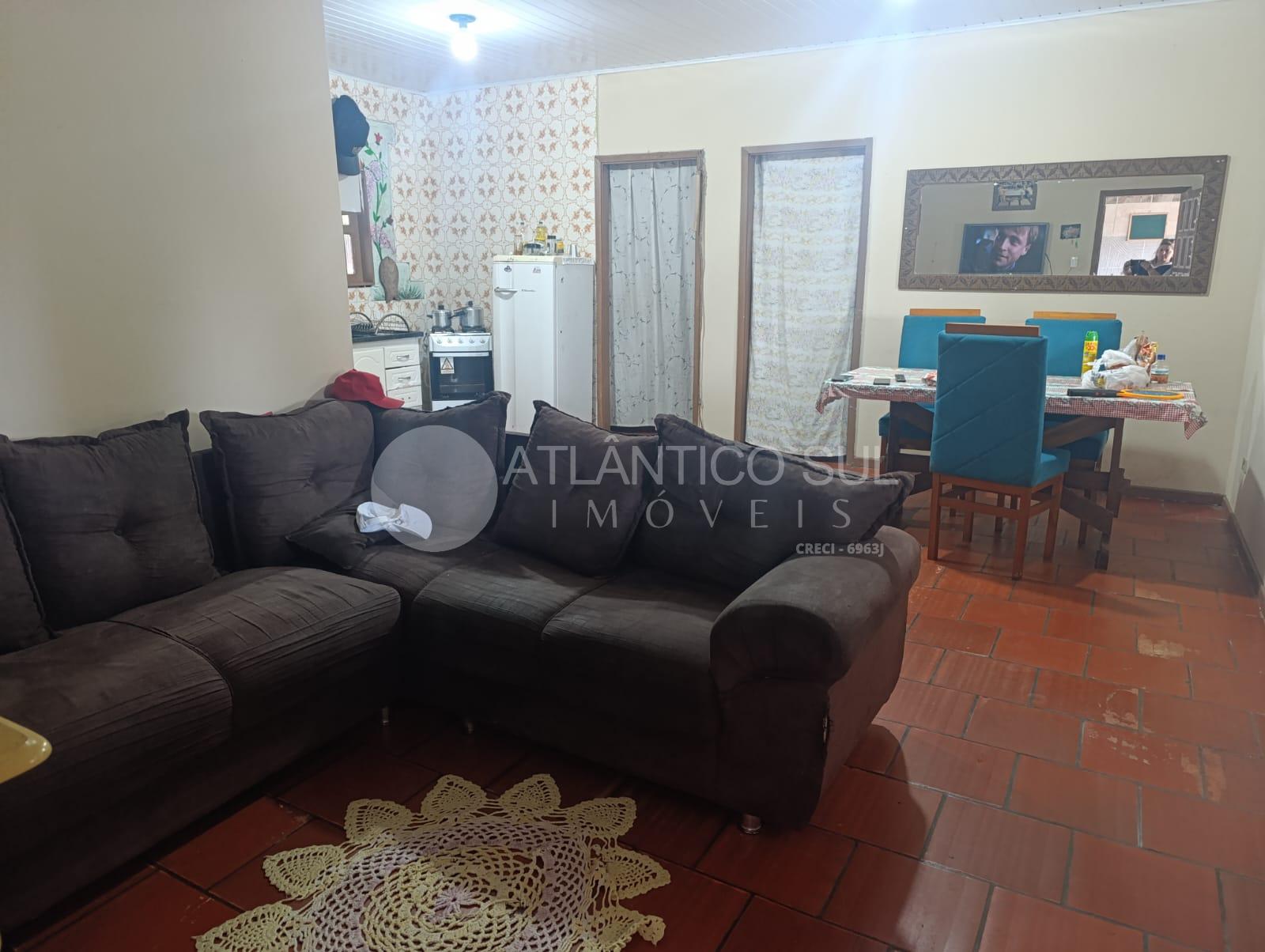 Casa à venda, com dois quartos, SHANGRI-LÁ, PONTAL DO PARANA - PR