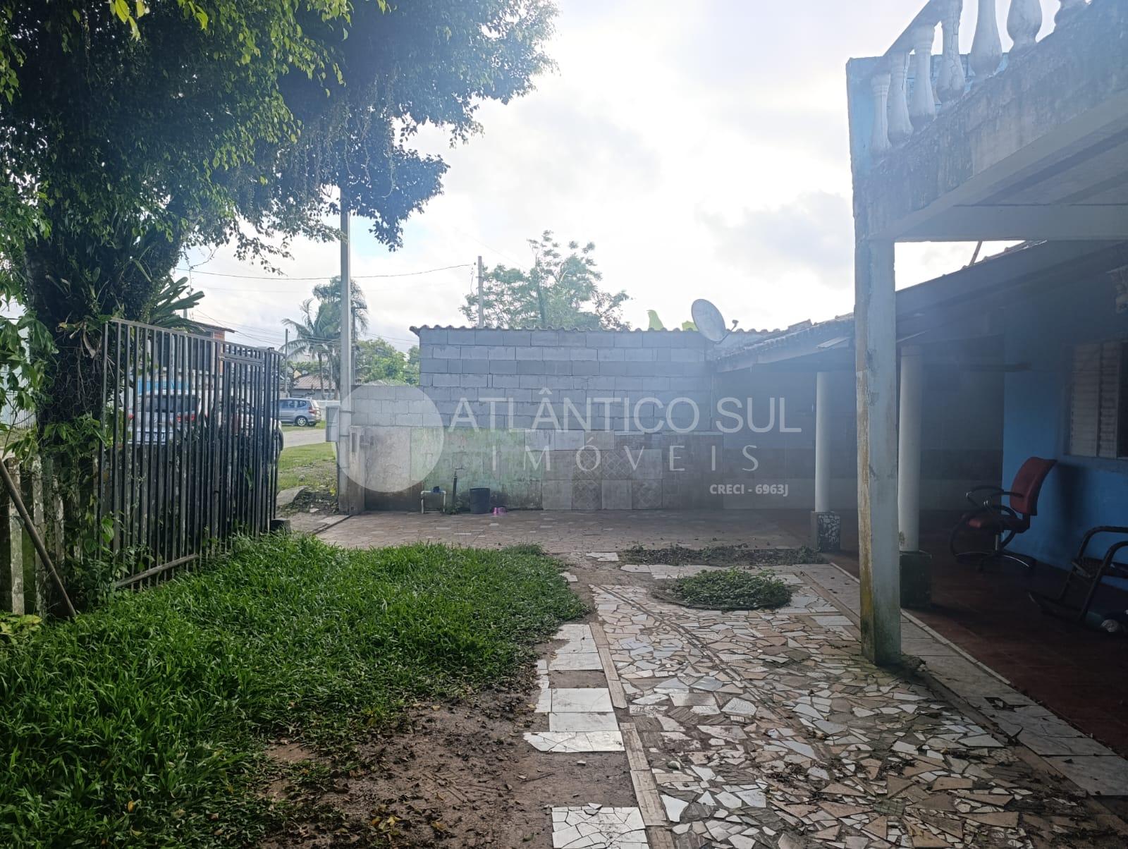 Casa à venda, com dois quartos, SHANGRI-LÁ, PONTAL DO PARANA - PR