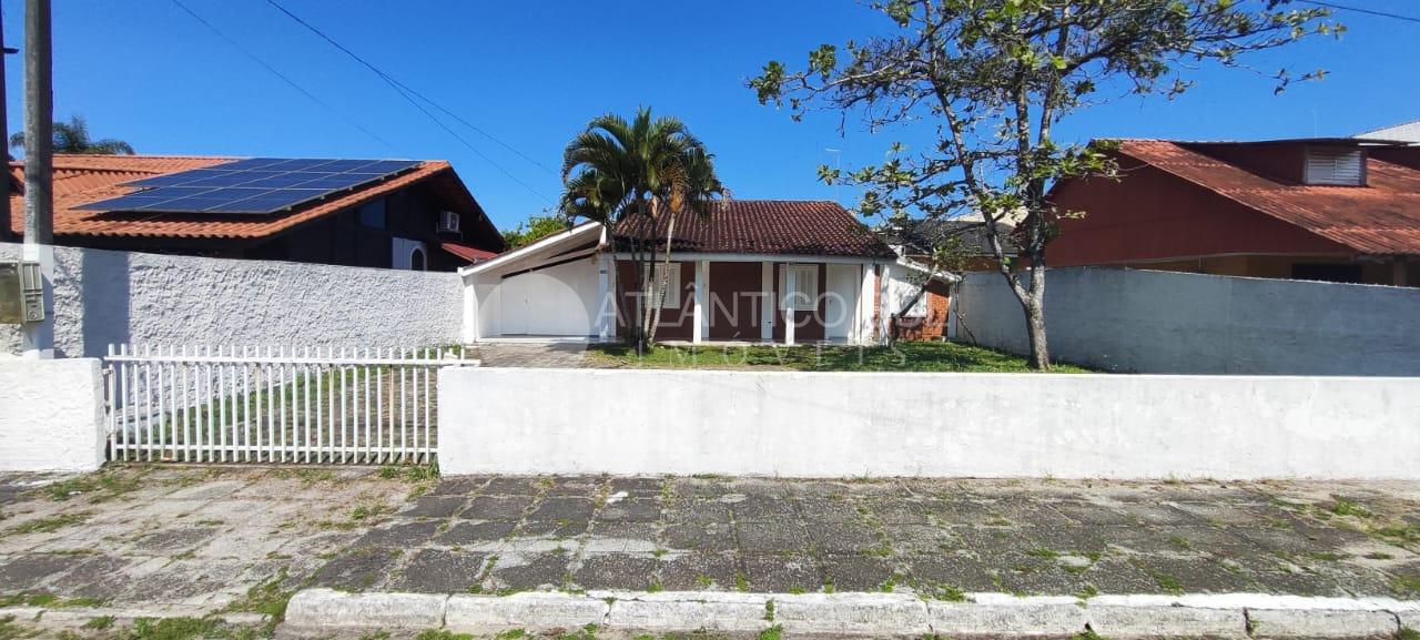 Casa à venda à três quadras da praia, GUARAPARI, PONTAL DO PAR...