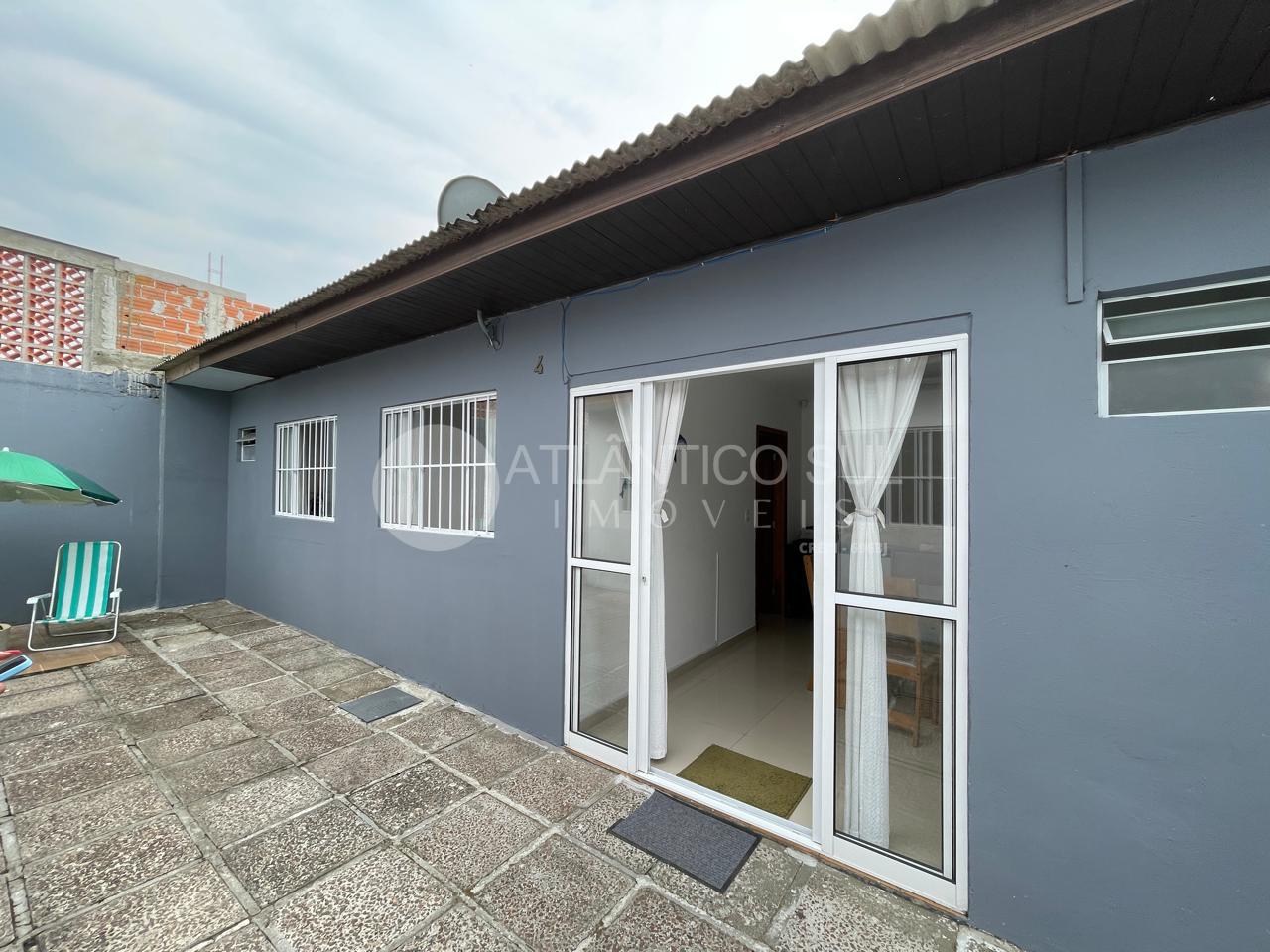 Casa à venda com 02 quartos, GAIVOTAS, PONTAL DO PARANA - PR