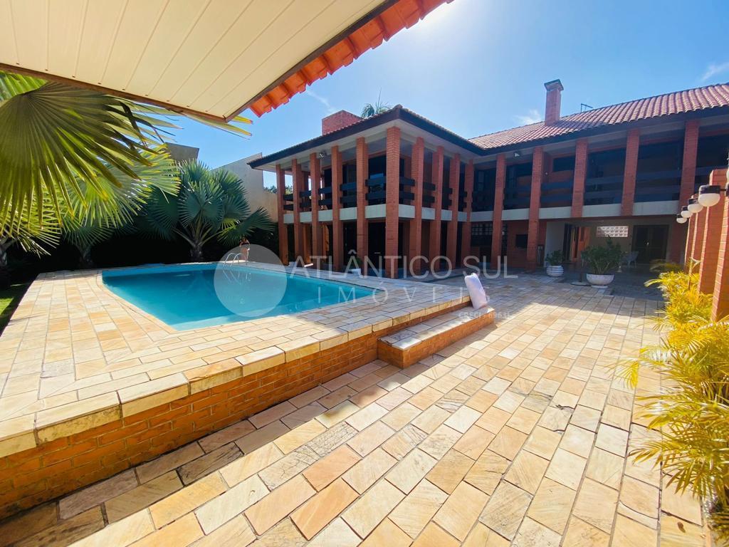 Casa alto padrão à venda com piscina ,Praia ATAMI, PONTAL DO P...