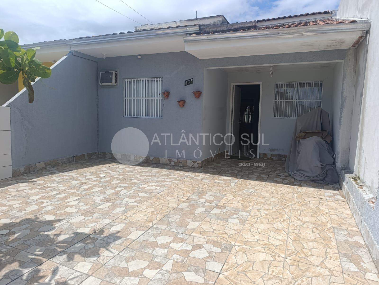 Casa com 02 suítes, piscina, banheira hidromassagem - Monções,...