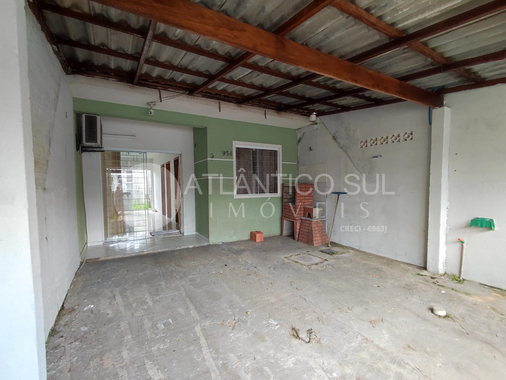 Casa à venda com 02 quartos, BELTRAMI, PONTAL DO PARANA - PR