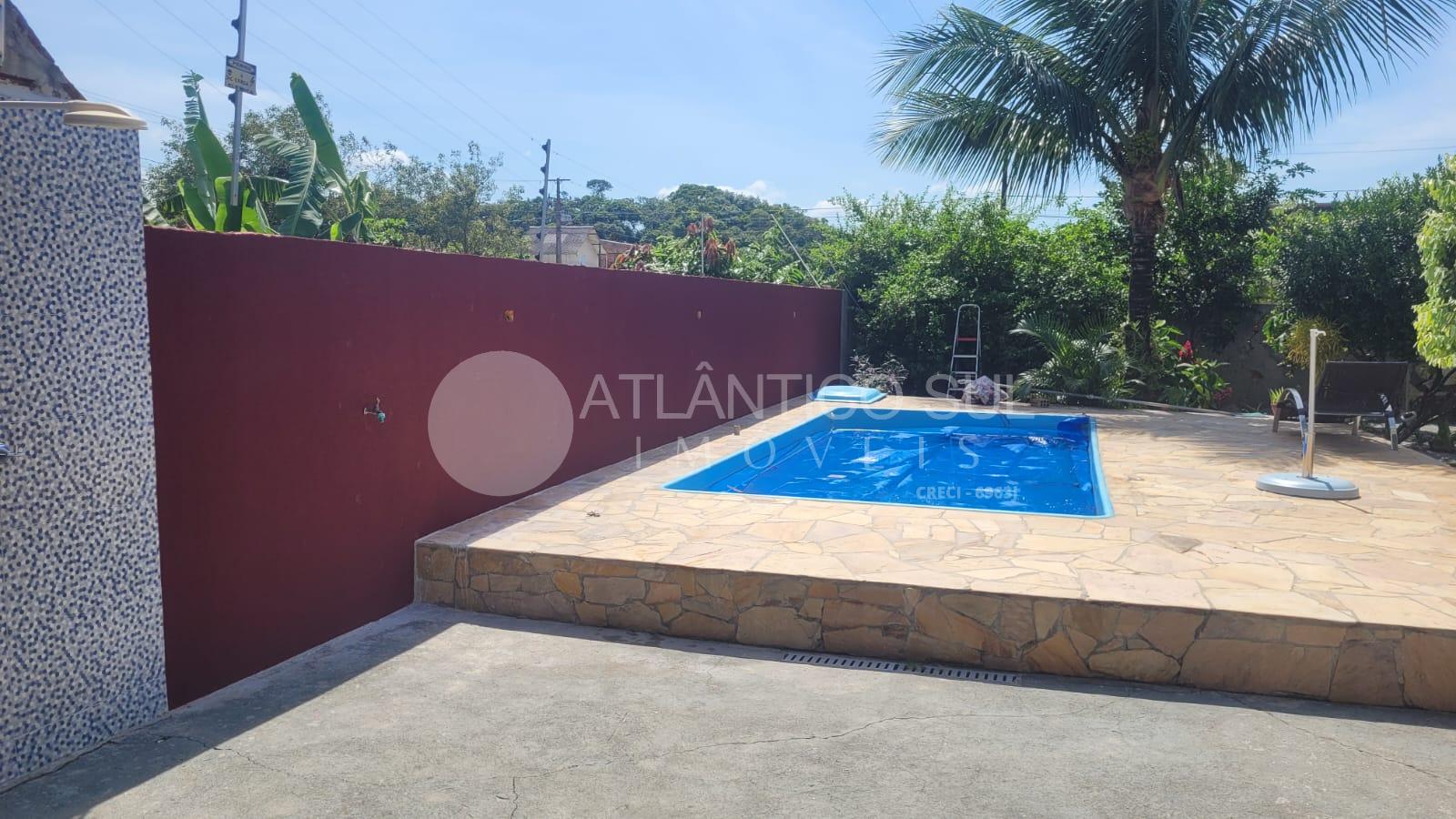 Casa à venda,400 metros do mar em  COSTA AZUL, MATINHOS - PR