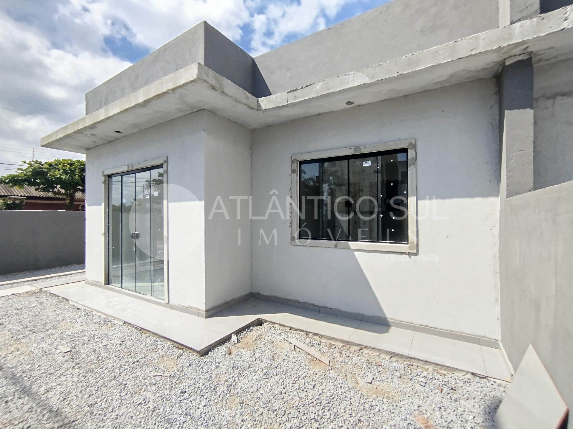 Casa à venda com 2 e 3 quartos, Praia de Leste, PONTAL DO PARA...