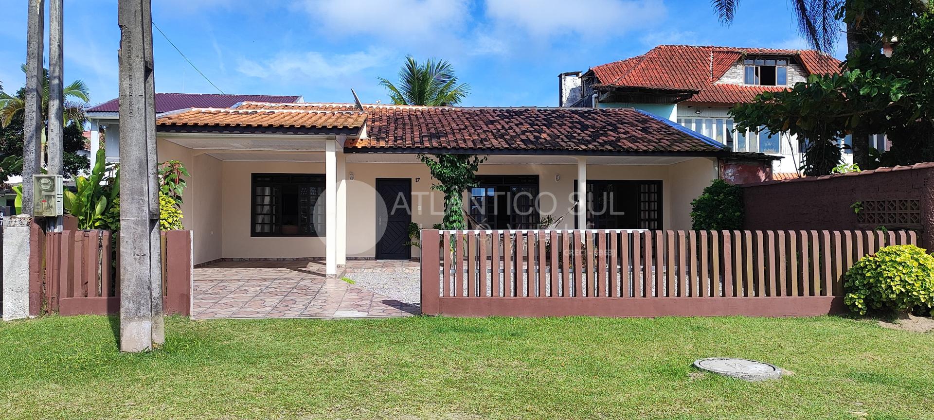 Casa no Vila Nova   Atami  a 400m do mar, em Pontal do Paraná
