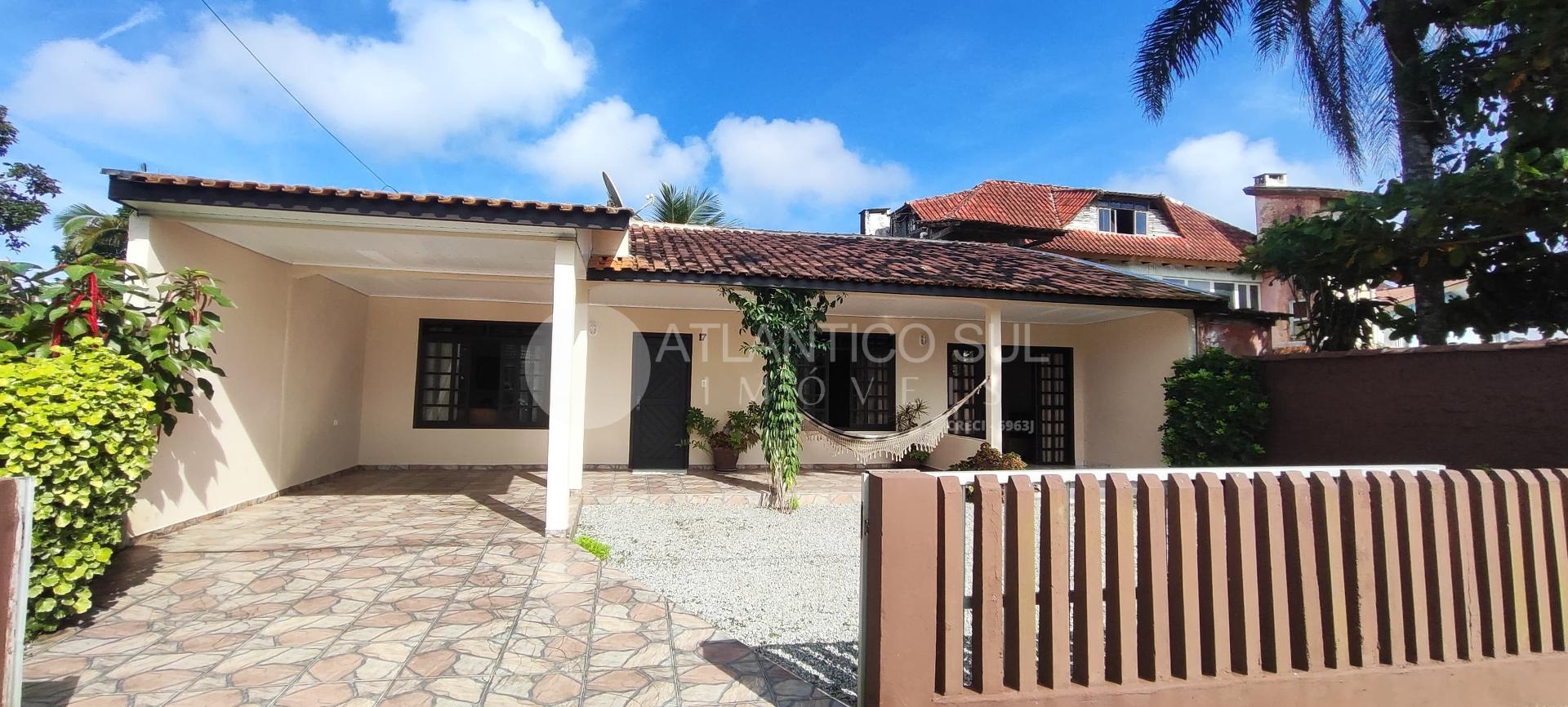Casa no Vila Nova   Atami  a 400m do mar, em Pontal do Paraná