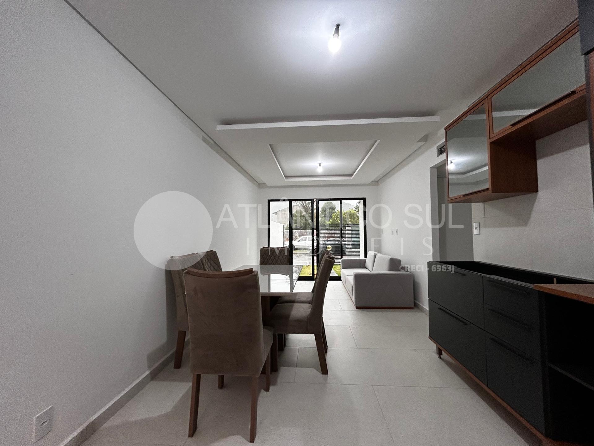 Casa em Residencial à venda com 03 Quartos, TABULEIRO, MATINHO...