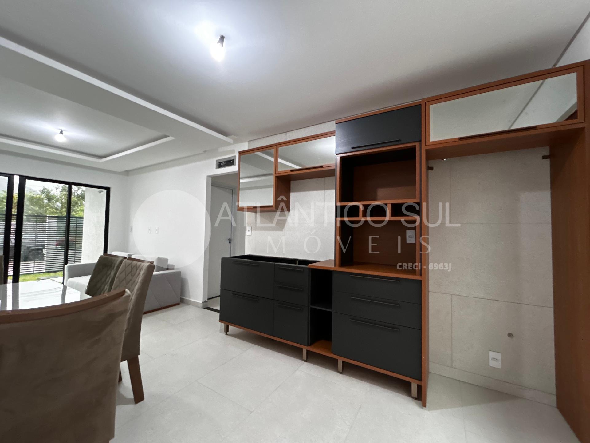 Casa em Residencial à venda com 03 Quartos, TABULEIRO, MATINHO...