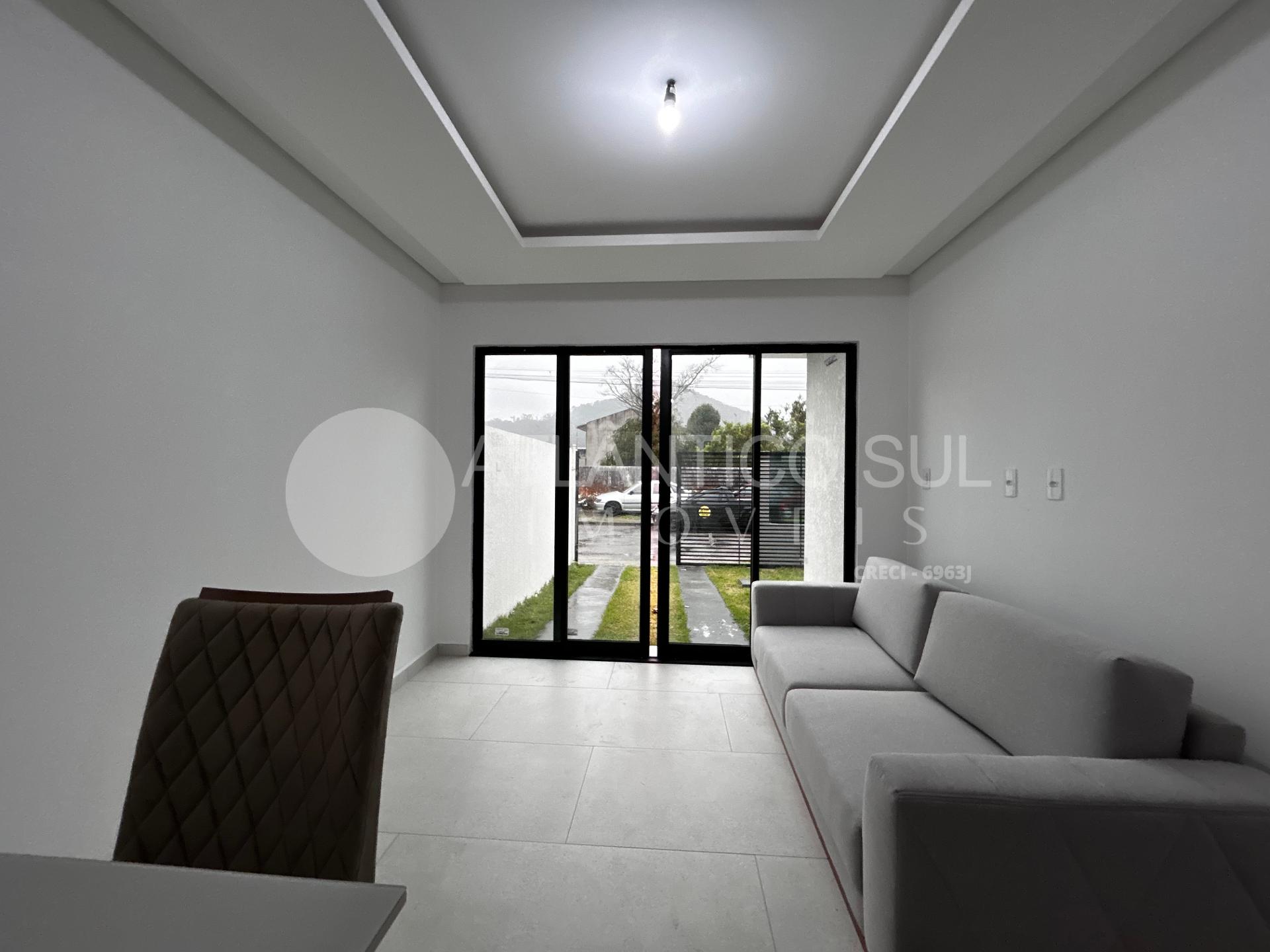 Casa em Residencial à venda com 03 Quartos, TABULEIRO, MATINHO...