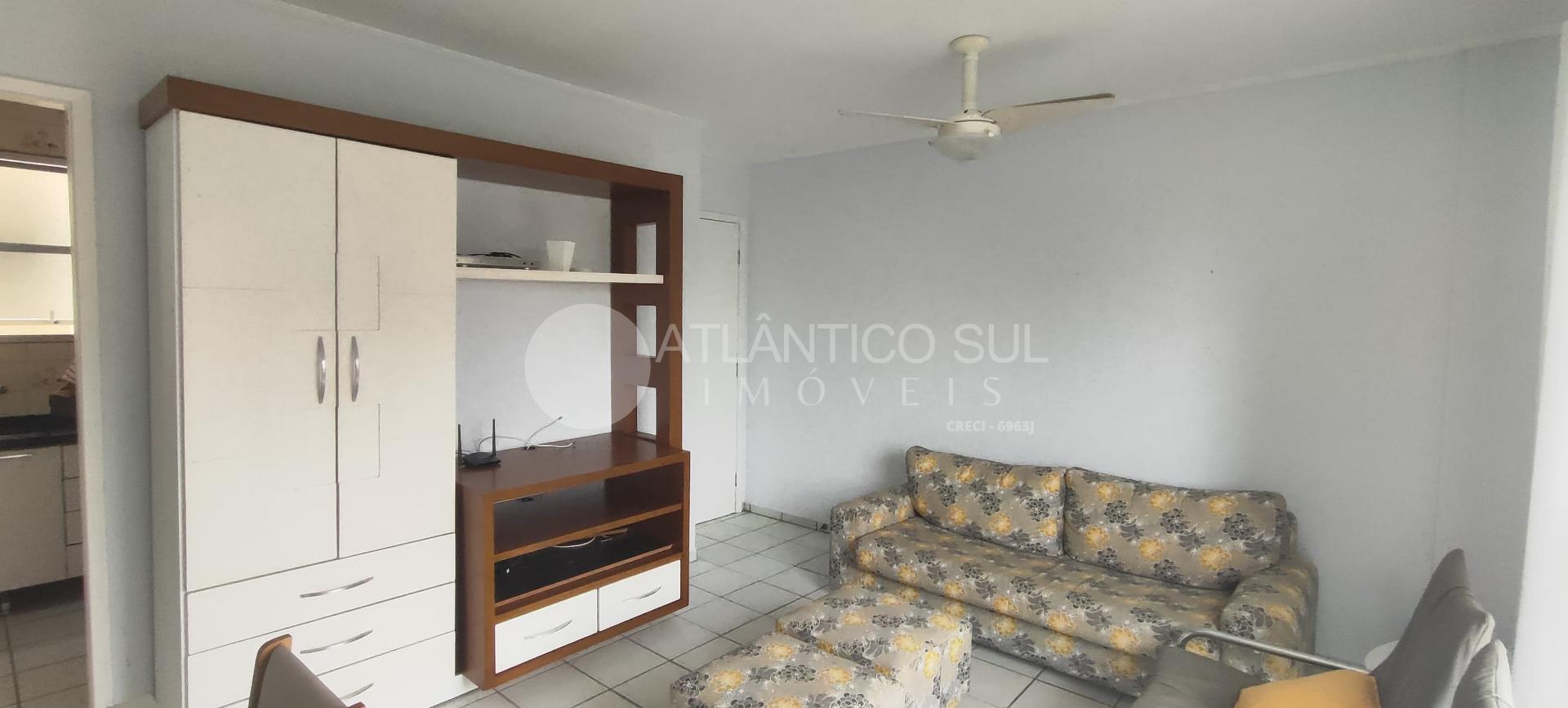 Apartamento  com suíte  a 30m do Mar no Balneário  Monções, Po...