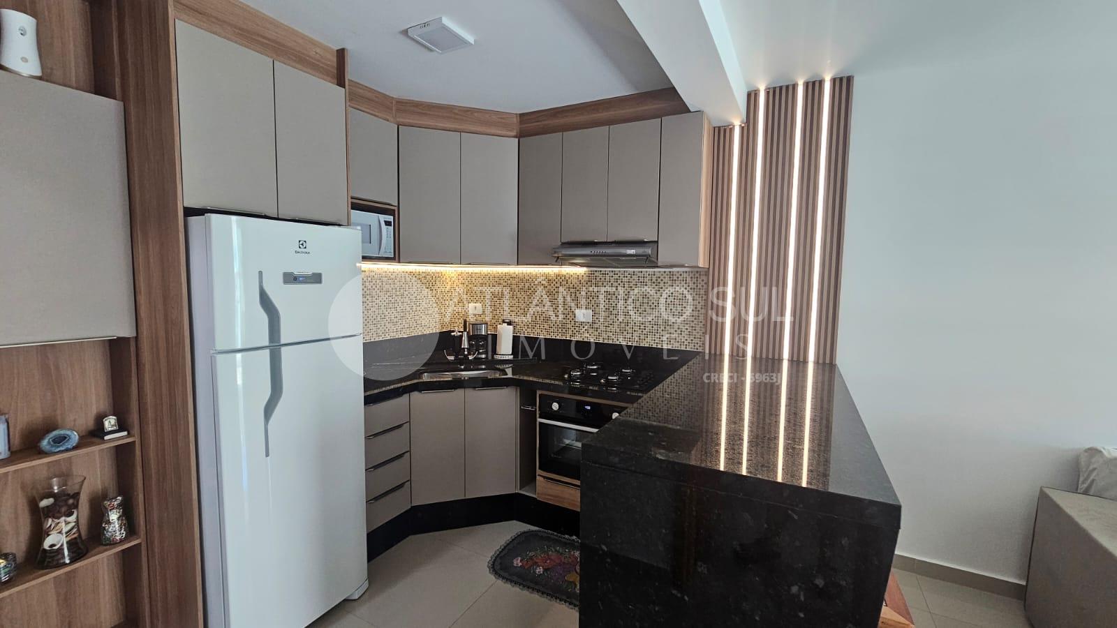 Apartamento mobiliado à venda, CARAVELAS, PONTAL DO PARANA - PR