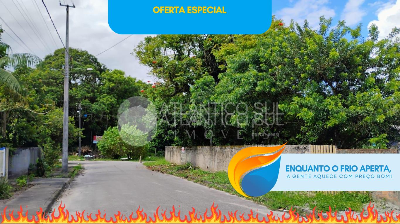 OPORTUNIDADE PARA CONSTRUTORES NA PRAIA DE PONTAL DO SUL