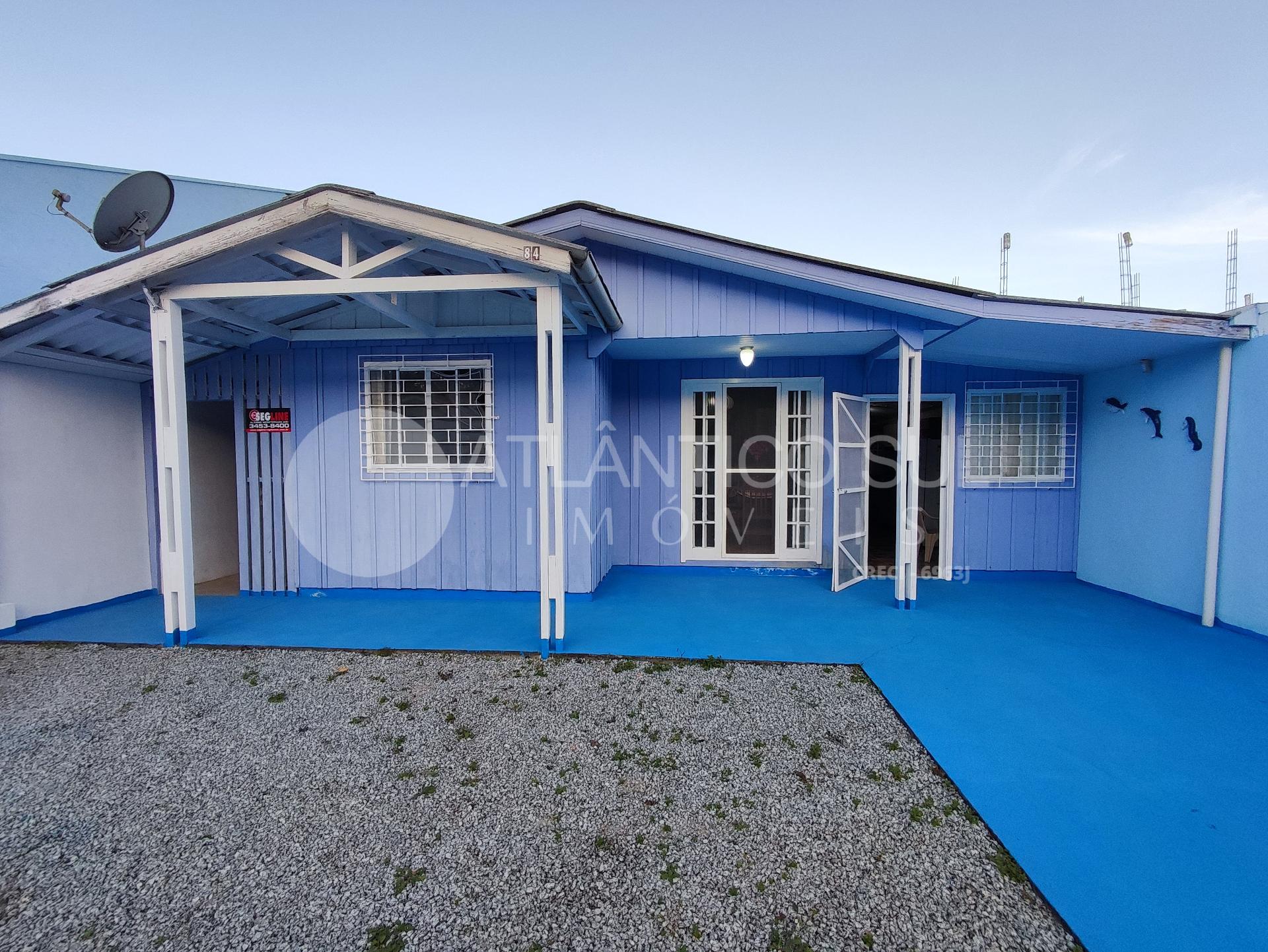 Casa à venda, com 02 dormitorios,  Praia de Leste, PONTAL DO P...