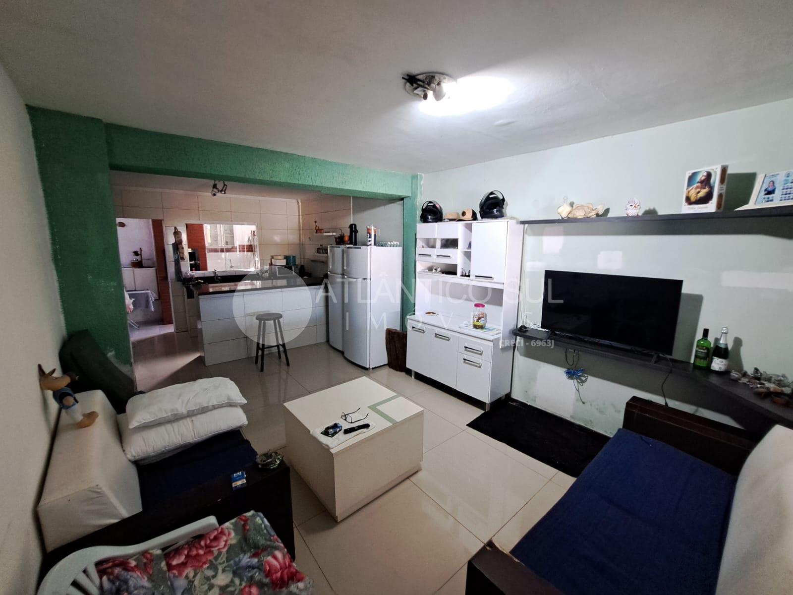SOBRADO 4 QUARTOS, 2 BWC à venda, CAIOBÁ, MATINHOS - PR