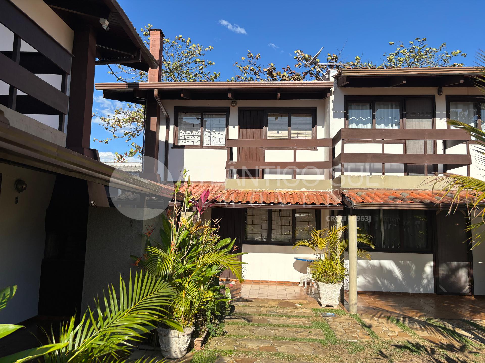 Sobrado com 03 quartos à venda, SHANGRI-LÁ, PONTAL DO PARANA - PR