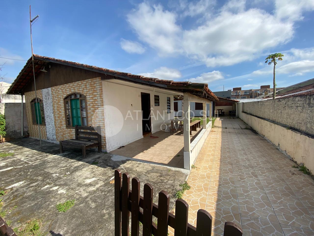 Duas casas a venda no mesmo terreno em Santa Terezinha, Pontal...