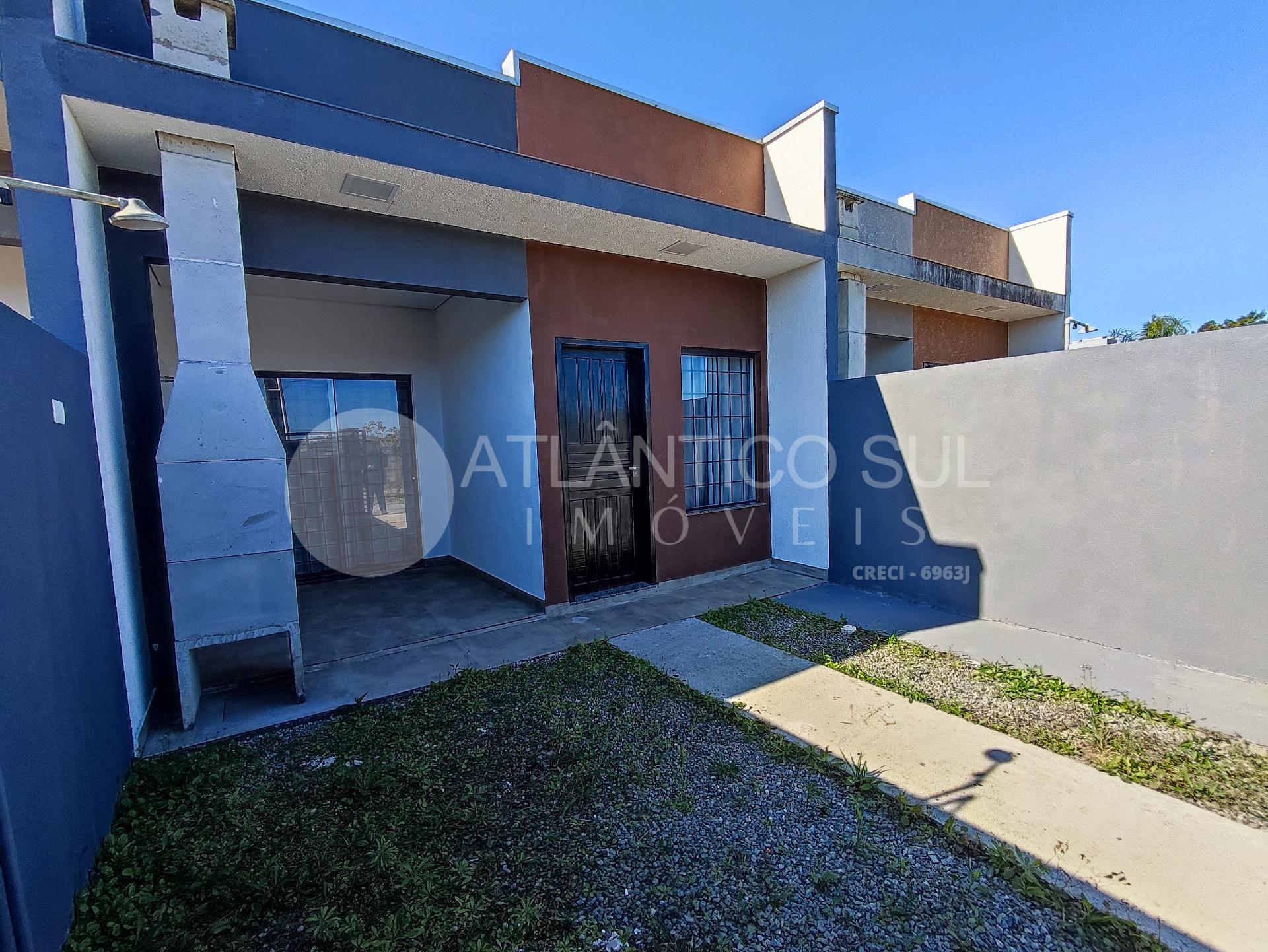 Casa com 2 quartos e 2 vagas de garagem, Praia de Leste, PONTA...