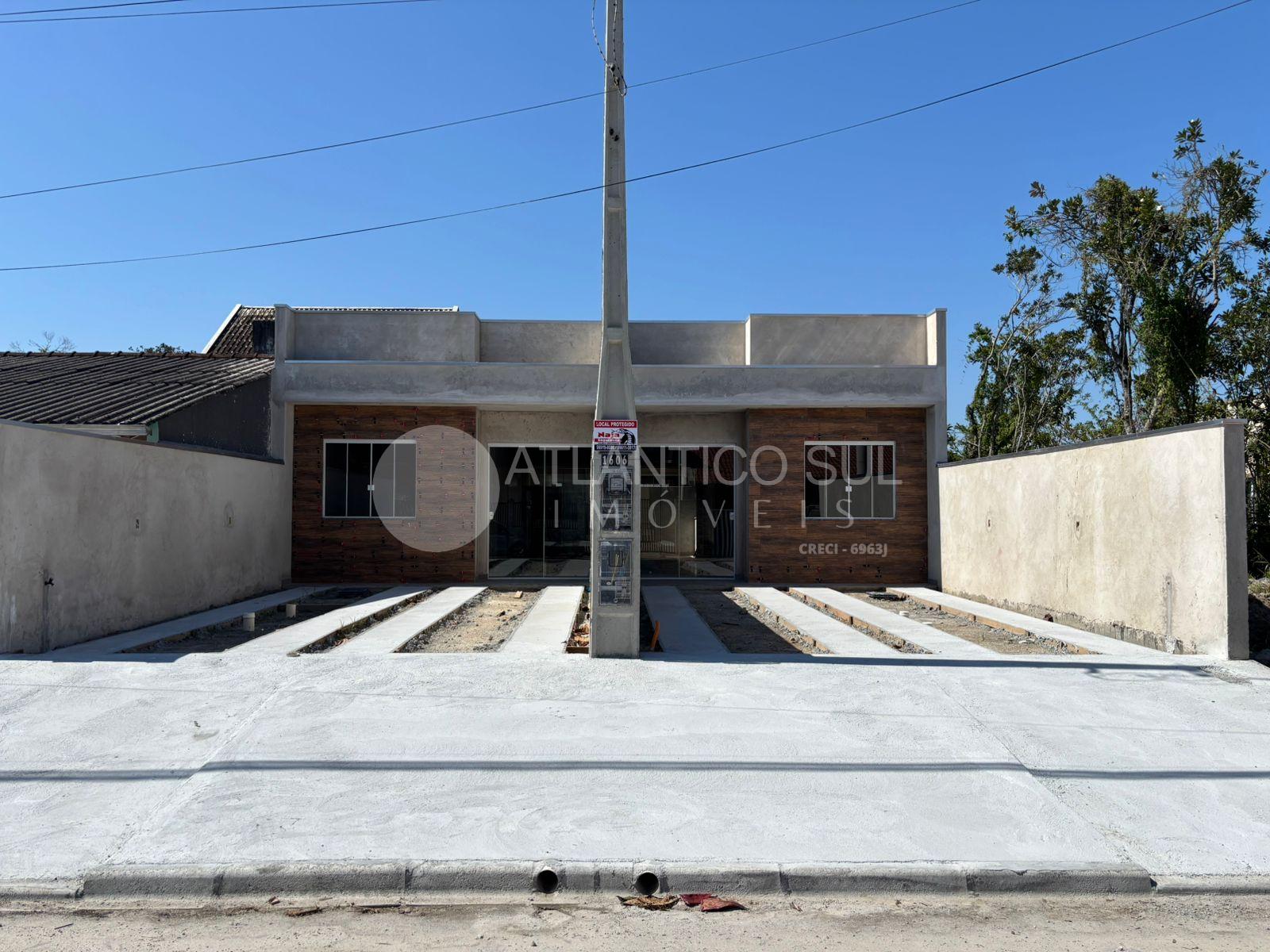 Casa à venda, em construção em  Praia de Leste, PONTAL DO PARA...