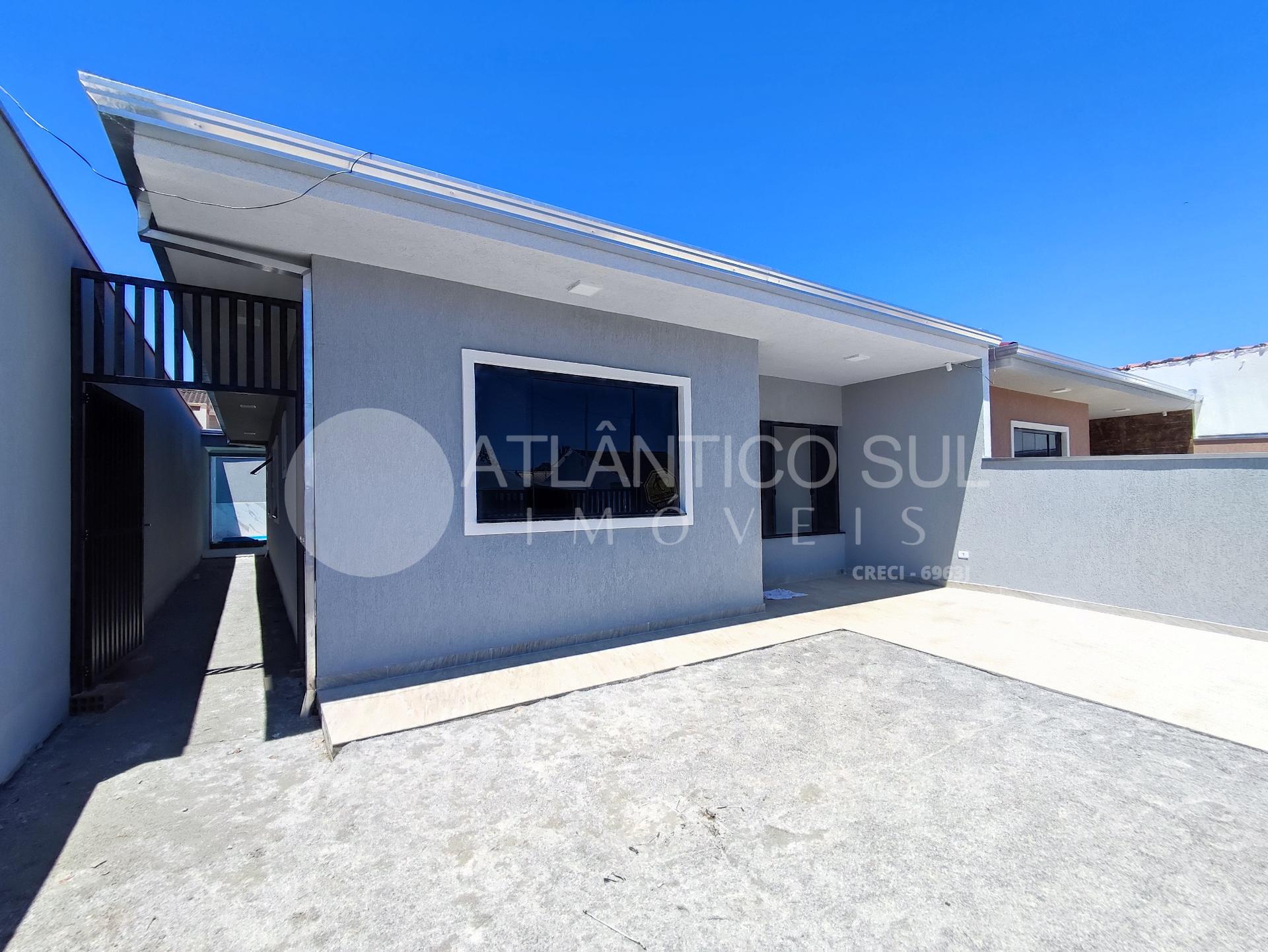 Casa à venda a 200 metros do mar em ,Praia de Leste, PONTAL DO...