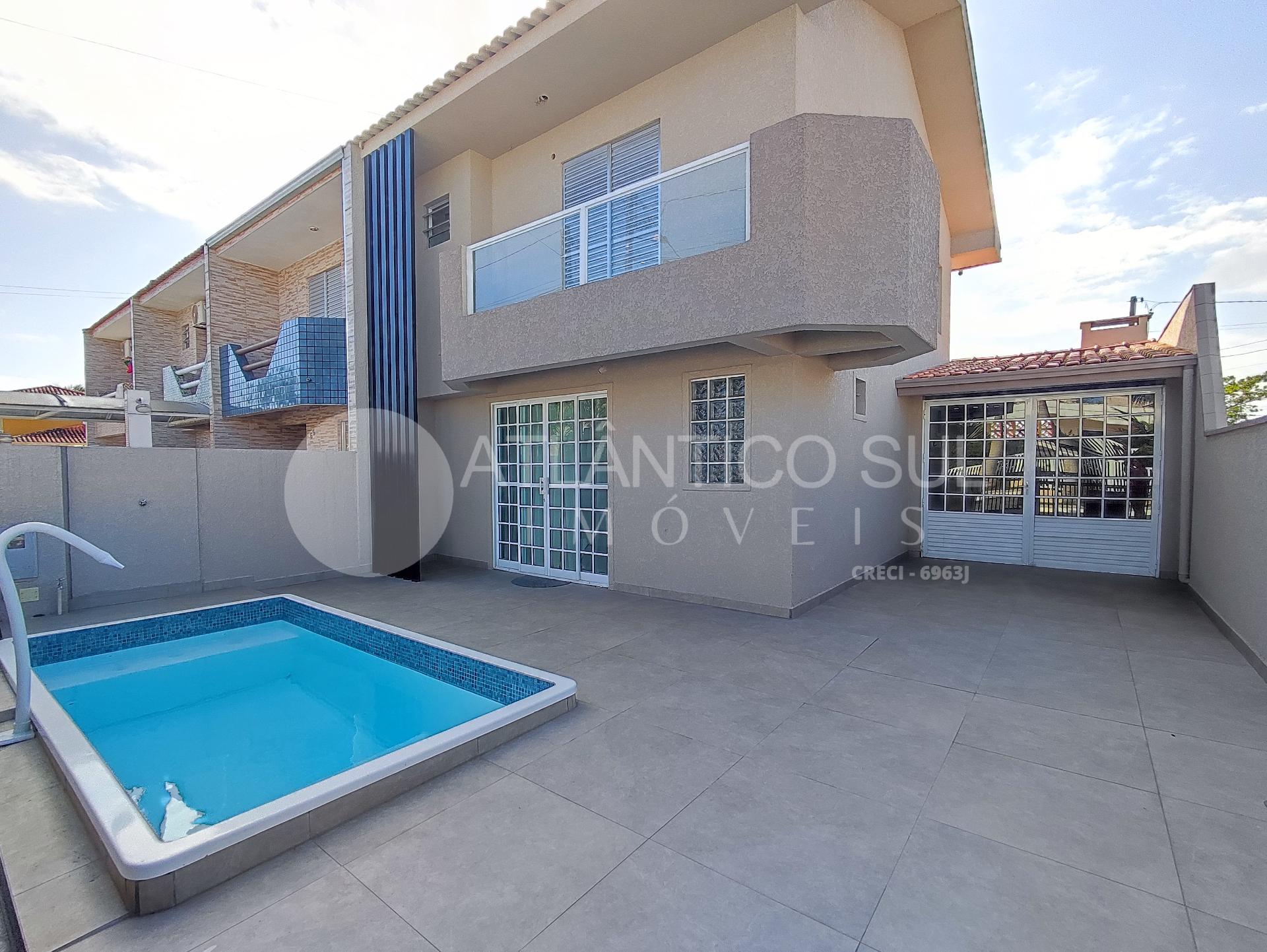 Sobrado à venda com piscina, Porto Fino, PONTAL DO PARANA - PR